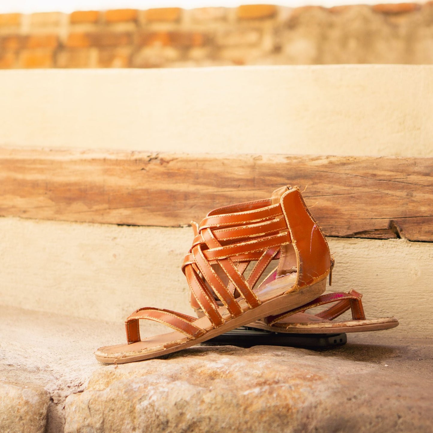 Tan leather summer sandals